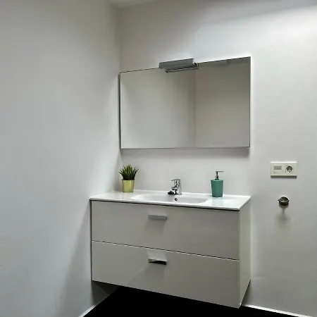 Calero Liamar * 卡列罗港